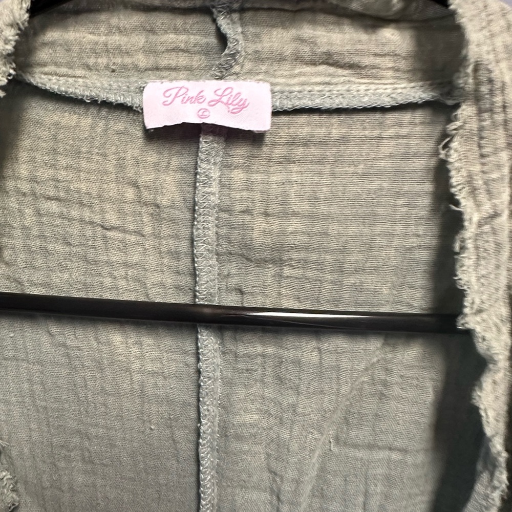 Pink Lily Green Textured Cardigan - Picture 2 of 4